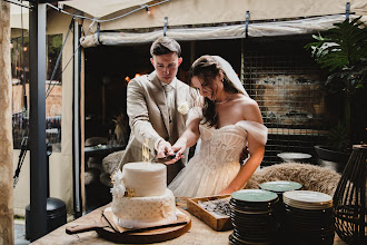 Wedding photographer Anna Naert. Photo of 17.09.2025