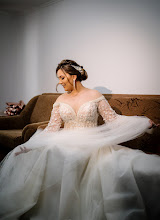 Wedding photographer Claudia Georgescu. Photo of 16.02.2024