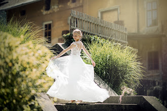 Wedding photographer Marta Molek. Photo of 30.08.2020