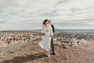 Fotografo di matrimoni Magdi Urbán. Foto del 19.03.2021