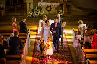 Wedding photographer Krzysztof Zbroszczyk. Photo of 25.02.2020