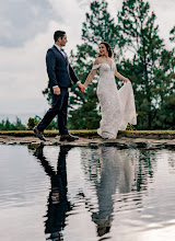Wedding photographer Martin Mora. Photo of 30.05.2025