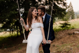 Nhiếp ảnh gia ảnh cưới Cristian și Salomea. Ảnh trong ngày 04.06.2023