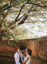 Photographe de mariage Panudet Krualee. Photo du 24.02.2022