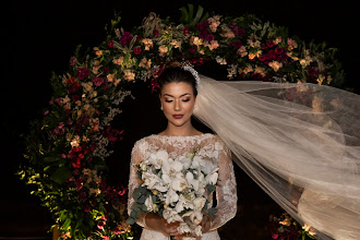 Düğün fotoğrafçısı Jannaina Vale. Fotoğraf 19.11.2021 tarihinde