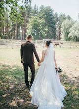 Jurufoto perkahwinan Olya Pager. Foto pada 28.11.2017