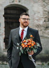 Wedding photographer Yuliya Kosarev. Photo of 10.08.2023