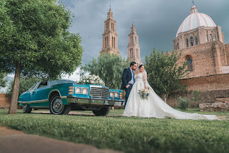 Wedding photographer Alex Díaz De León. Photo of 26.03.2025