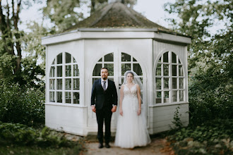Huwelijksfotograaf Magdalena Szczucka. Foto van 07.12.2023