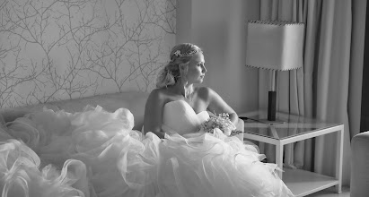 Wedding photographer Raquel Caparrós. Photo of 12.02.2019