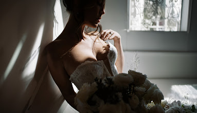 婚禮攝影師Kristi Telnov. 11.04.2024的照片