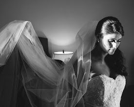 婚礼摄影师Hora Alvarez. 10.10.2024的图片