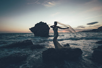 Wedding photographer Yiannis Tepetsiklis. Photo of 16.09.2024