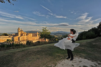 Fotografo di matrimoni Riccardo Delguerra. Foto del 14.02.2019