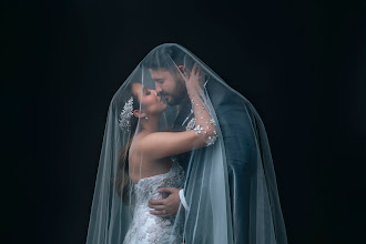 Wedding photographer Vivi Jiménez. Photo of 20.05.2025