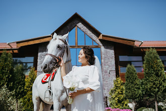 Wedding photographer Oksana Shuvalova. Photo of 23.11.2023