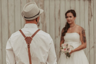Nhiếp ảnh gia ảnh cưới Verena Zanker. Ảnh trong ngày 30.06.2022