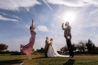 Wedding photographer Carolina Alamos. Photo of 13.05.2025