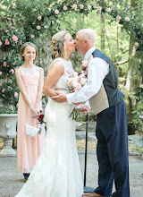 Wedding photographer Christy Stalnaker. Photo of 09.03.2020