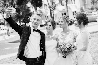 Düğün fotoğrafçısı Roman Zhukovskiy. Fotoğraf 14.05.2020 tarihinde