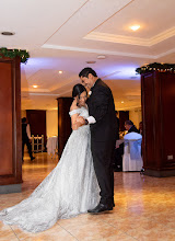Bryllupsfotograf Christian Ortiz. Foto fra 17.04.2024