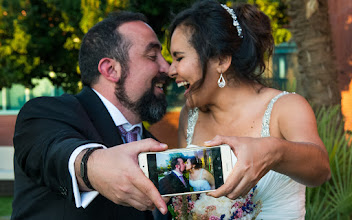 Wedding photographer Monica Lopez. Photo of 18.04.2020