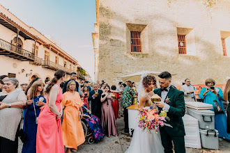 Wedding photographer Philip Mundy. Photo of 16.05.2025
