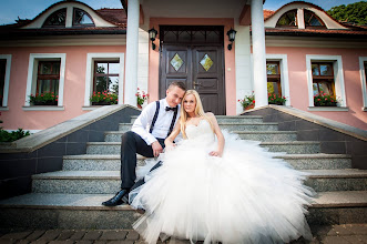Wedding photographer Damian Ostrowski. Photo of 10.03.2020