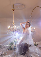 Bröllopsfotografer Irina Valueva. Foto av 21.04.2024