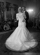 Wedding photographer Jim Barrett-Smith. Photo of 13.12.2019