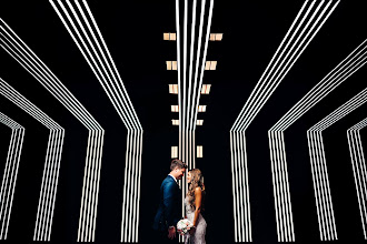 Fotógrafo de bodas Many Pablosuareztomassini. Foto del 21.08.2025