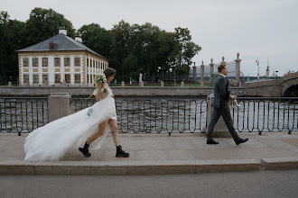 Nhiếp ảnh gia ảnh cưới Anna Zabrodina. Ảnh trong ngày 30.07.2022