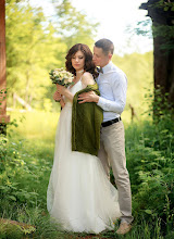 Wedding photographer Elena Mikhaylovskaya. Photo of 08.05.2023