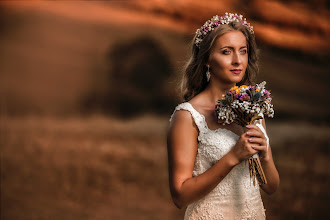Fotógrafo de casamento Bogdan Bucseneanu. Foto de 08.03.2019