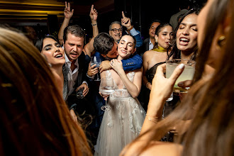 Wedding photographer Christian Cardona. Photo of 16.05.2025