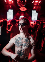 Wedding photographer Edward Olive. Photo of 23.09.2025