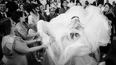 Wedding photographer Leonardo Scarriglia. Photo of 09.03.2024