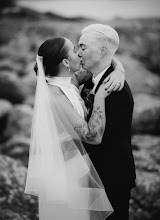 Bryllupsfotograf Jenya Johnston. Bilde av 15.12.2023