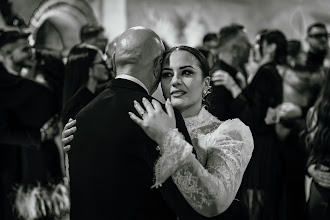 Wedding photographer Antimo Altavilla. Photo of 23.12.2025
