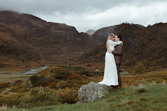 Photographe de mariage Sophie Brioudes. Photo du 21.05.2024