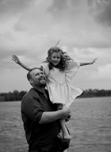 Wedding photographer Denis Komarov. Photo of 16.10.2025