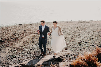 Fotógrafo de casamento Zsuzsi Jäger. Foto de 12.03.2019