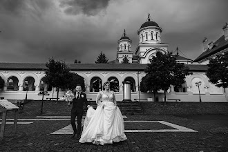 Düğün fotoğrafçısı Alexandra Szilagyi. Fotoğraf 30.05.2024 tarihinde