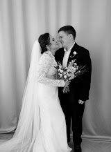 Wedding photographer Olga Kharlashina. Photo of 24.09.2025