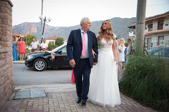 Fotógrafo de casamento Sotiris Dimopoulos. Foto de 19.06.2019