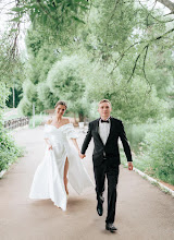 Nhiếp ảnh gia ảnh cưới Anya Kurmangalieva. Ảnh trong ngày 29.12.2023