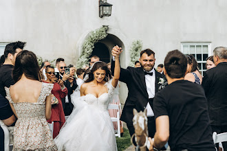 Düğün fotoğrafçısı Oksana Pastushak. Fotoğraf 22.03.2024 tarihinde