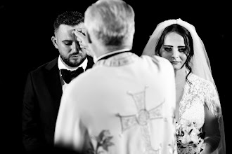 Wedding photographer Bita Corneliu. Photo of 24.10.2023