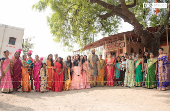 Düğün fotoğrafçısı Ravi Ukey. Fotoğraf 27.04.2023 tarihinde