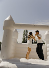 Wedding photographer Mariya Pokareva. Photo of 24.10.2025